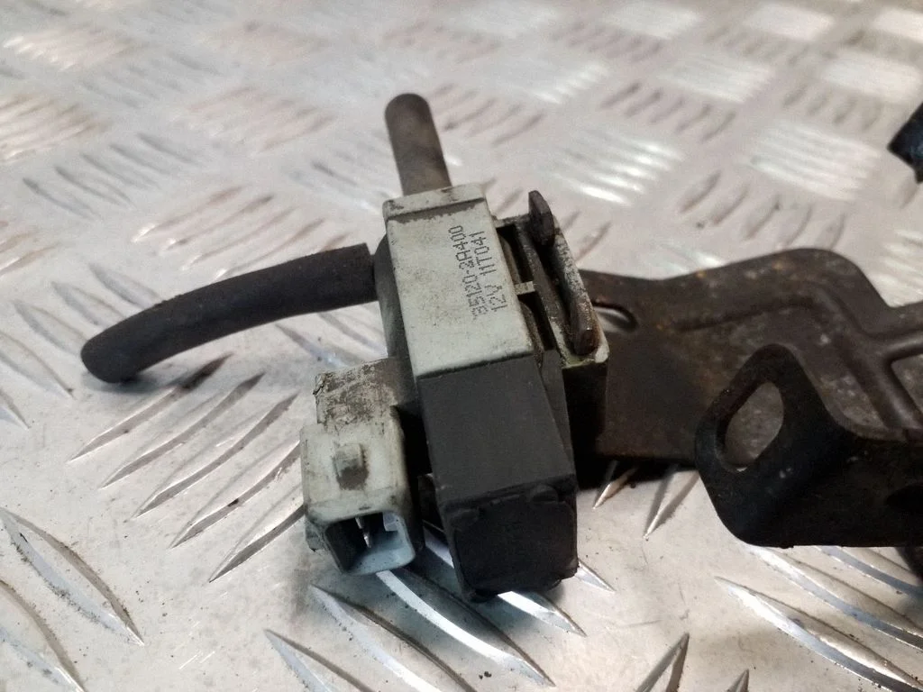 Zawór elektromagnetyczny turbo 851202A400