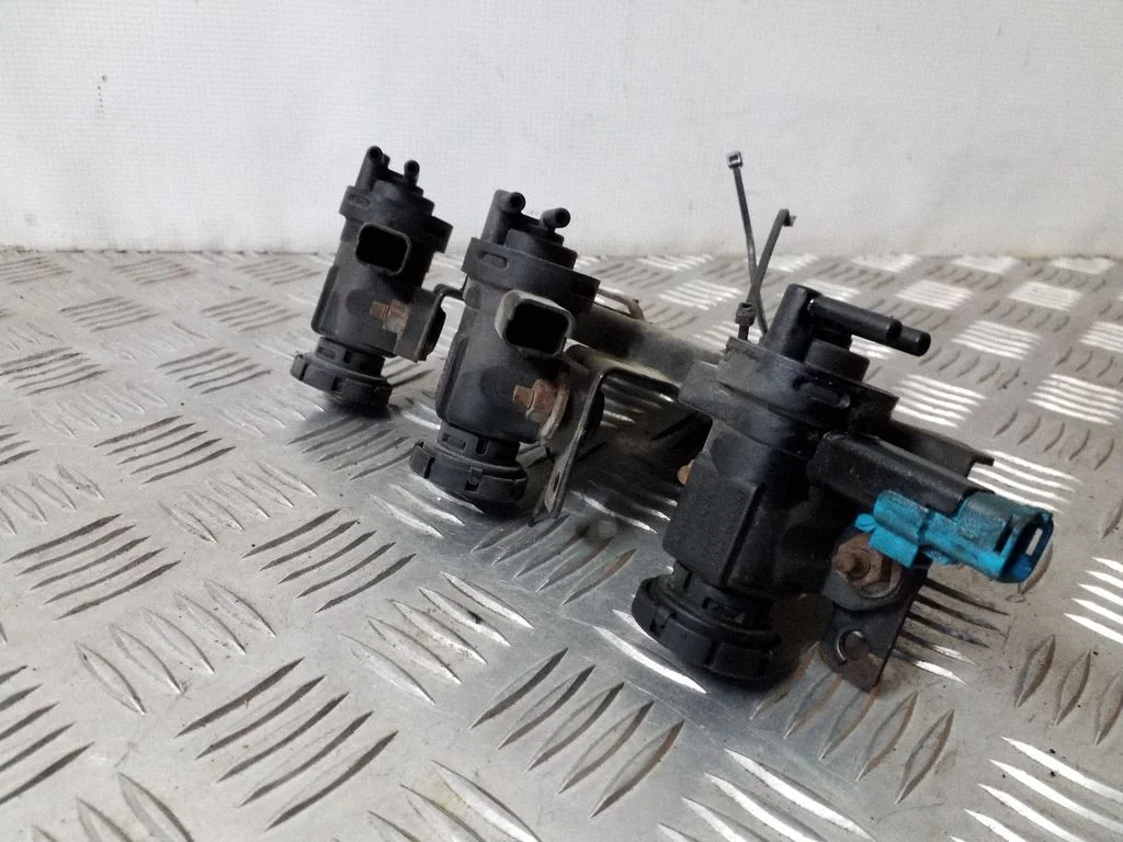 Zawór elektromagnetyczny turbo 9635704380