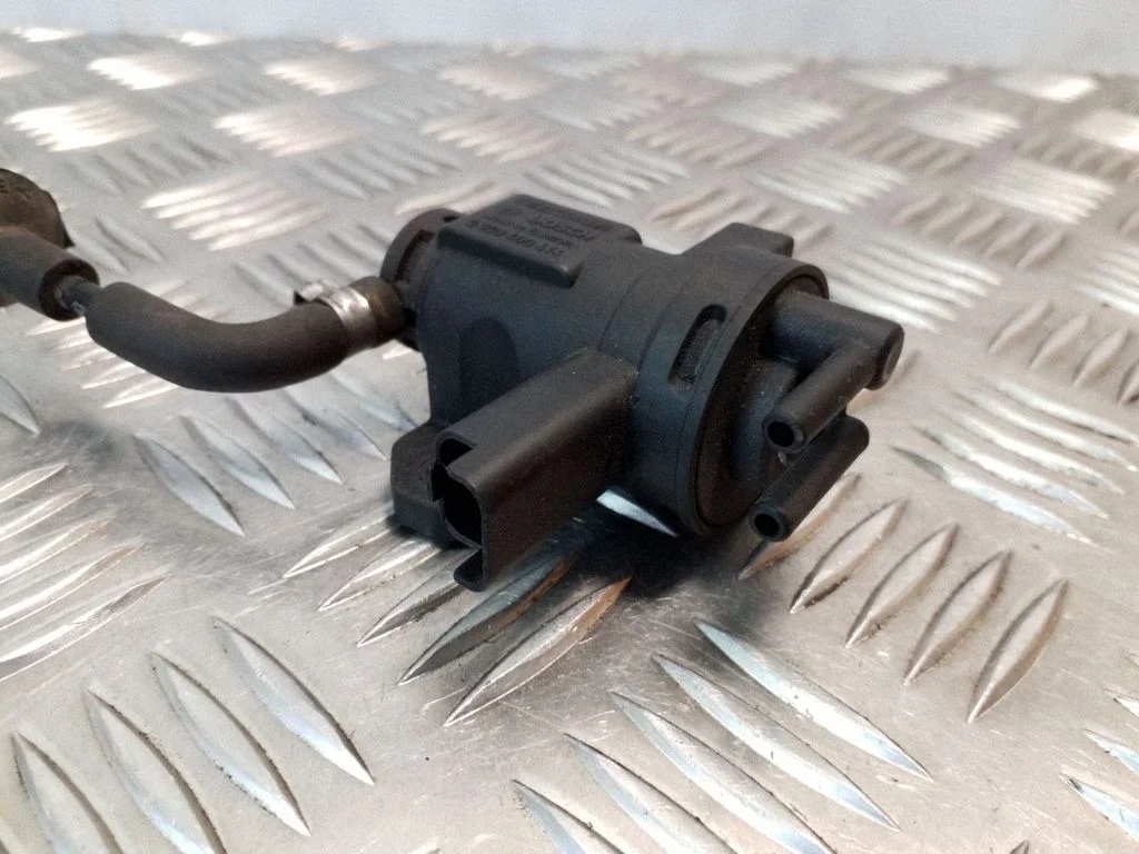 Turbo solenoid valve 9635704380