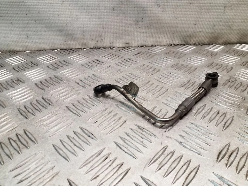 Turbo turbocharger oiling pipe/hose – Opel Insignia A (2008-2017)