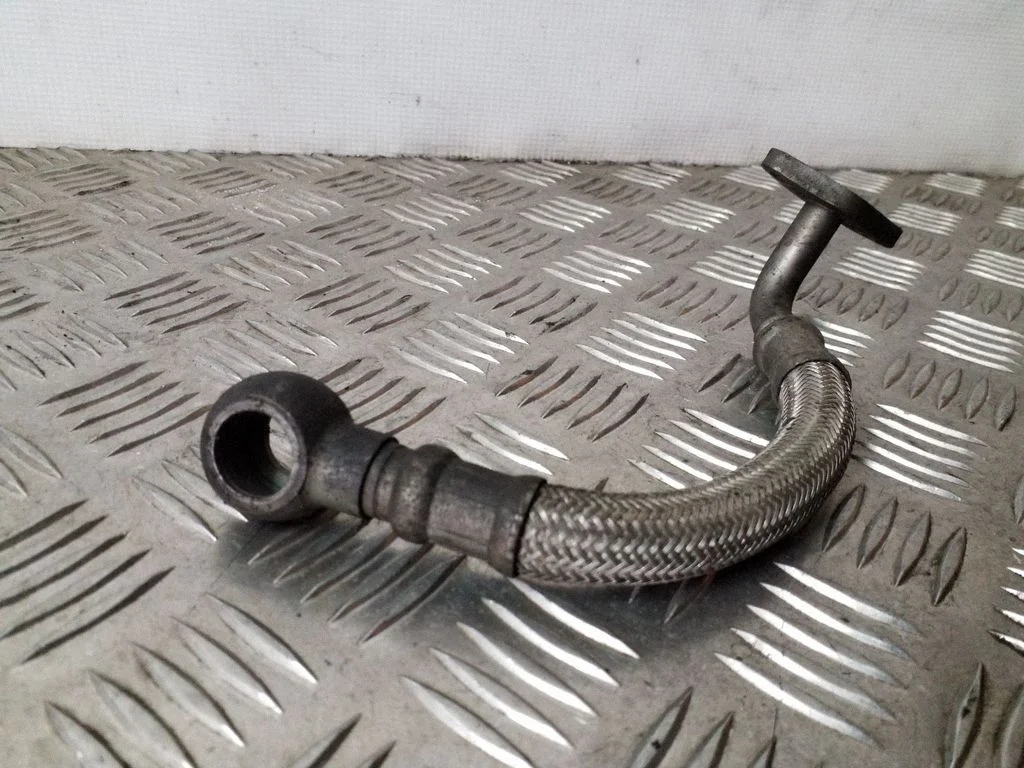 Turbo turbocharger oiling pipe/hose