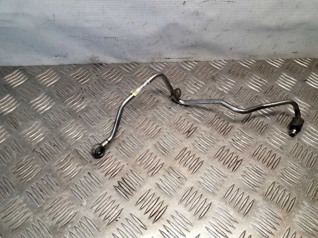 Turbo turbocharger oiling pipe/hose – Audi Q5 SQ5 8R (2008-2017)