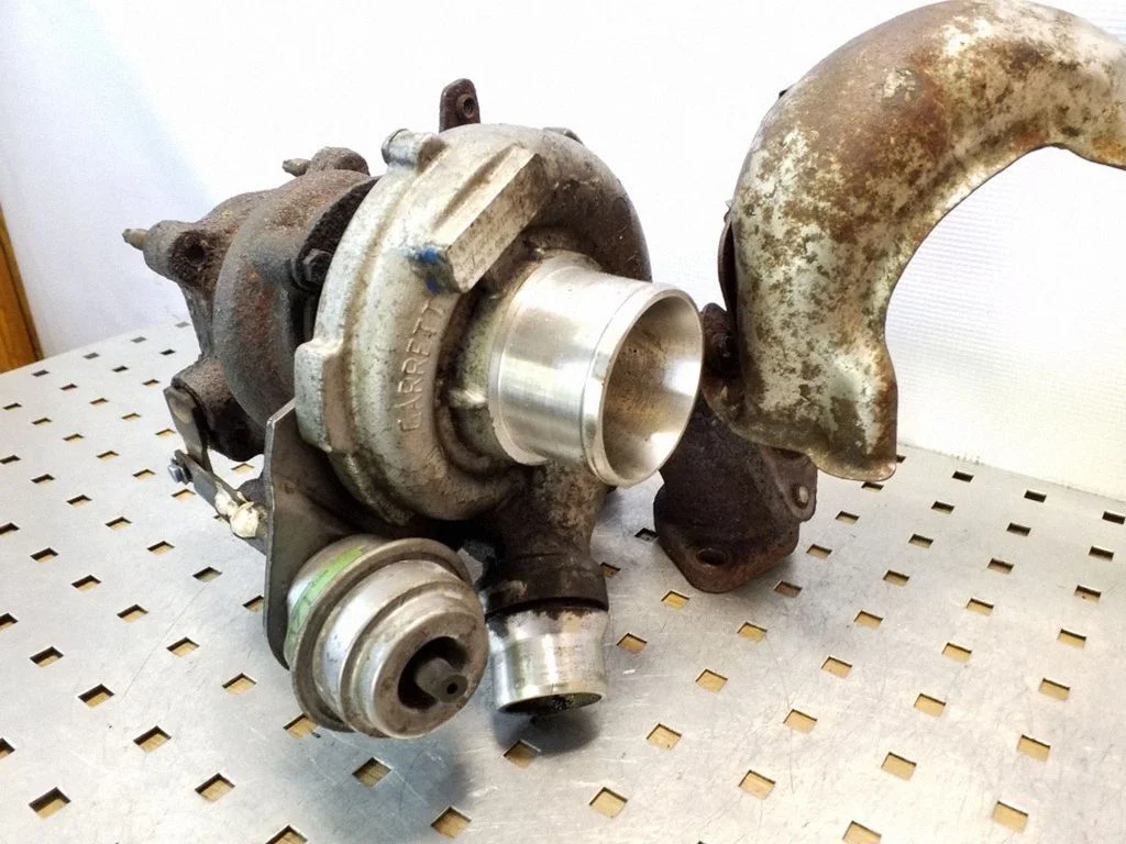 Turbo 8200466021