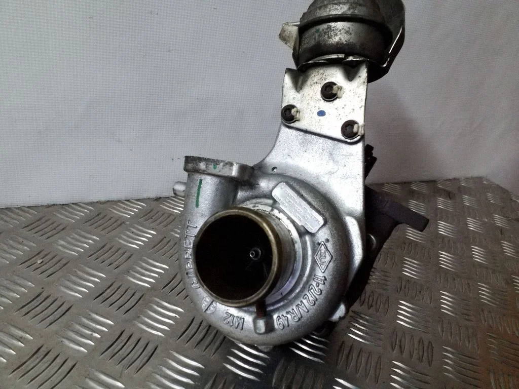 Turbosprężarka 55581063
