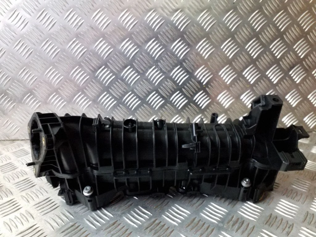 Intake manifold 108452S10
