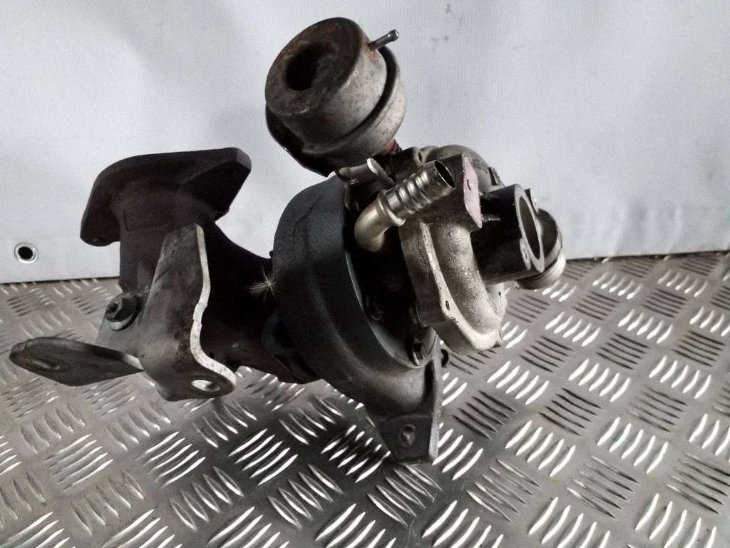 Turbo 14256RH82728404