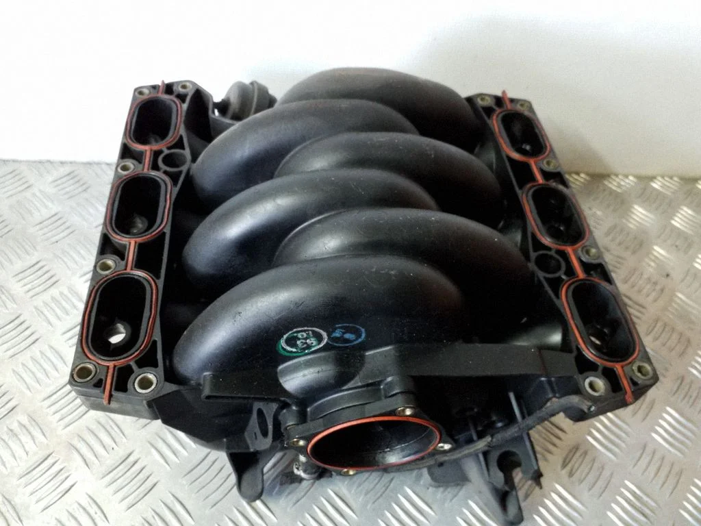 Intake manifold 078133223S