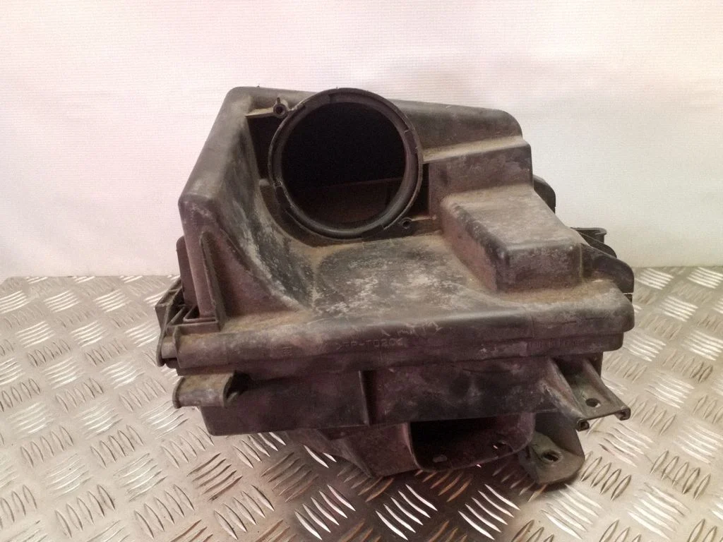 Air filter box – Volvo V70 (2005-2008)