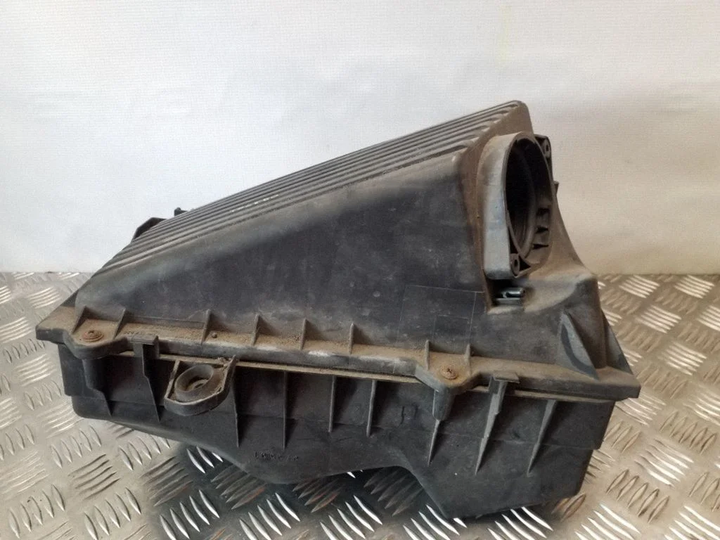 Air filter box 4615785944