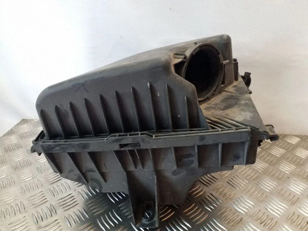 Õhufiltri korpus 8638495