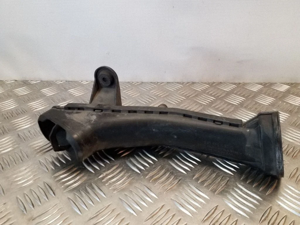 Air intake duct part 1J0129609B