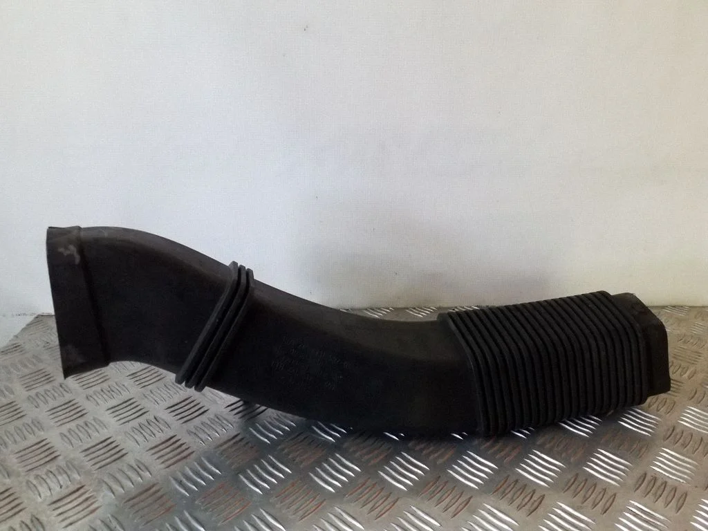 Air intake duct part 7811597