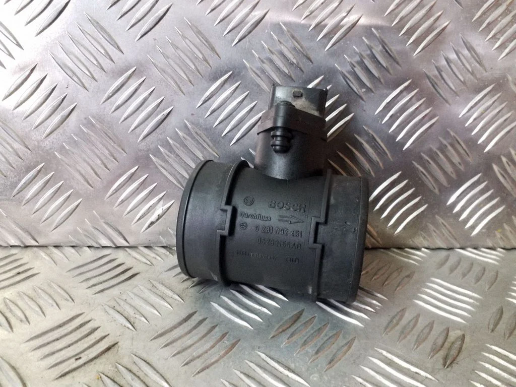 Mass air flow meter – Chrysler Voyager (2004-2007)