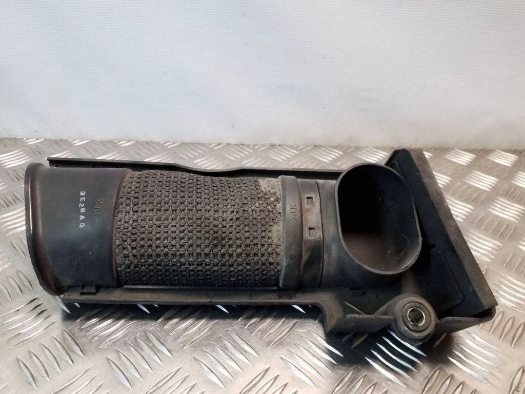 Air intake hose/pipe 2821026200