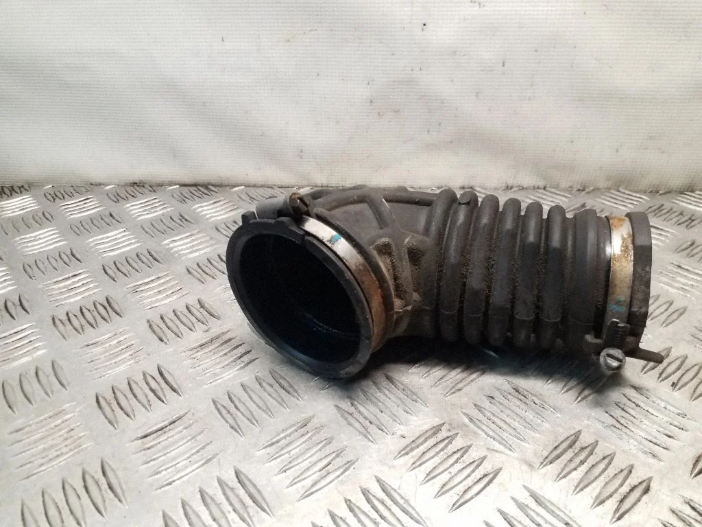 Turbo õhu sisselasketoru/ -voolik 42348709