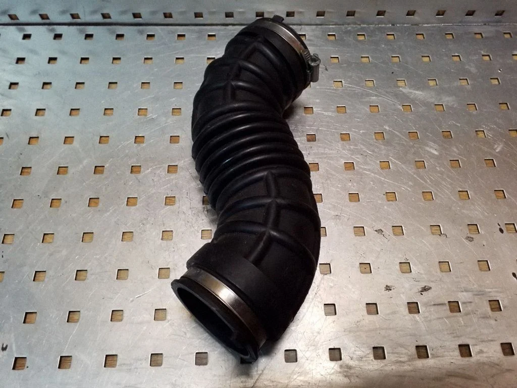 Air intake hose/pipe 96628960