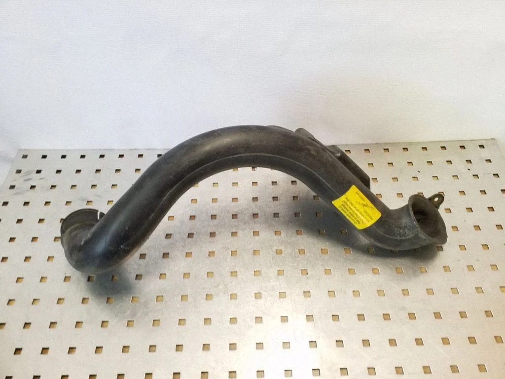 Õhu sisselaske voolik (-ud)/ toru (-d) – Nissan Note (E11) (2006-2014)