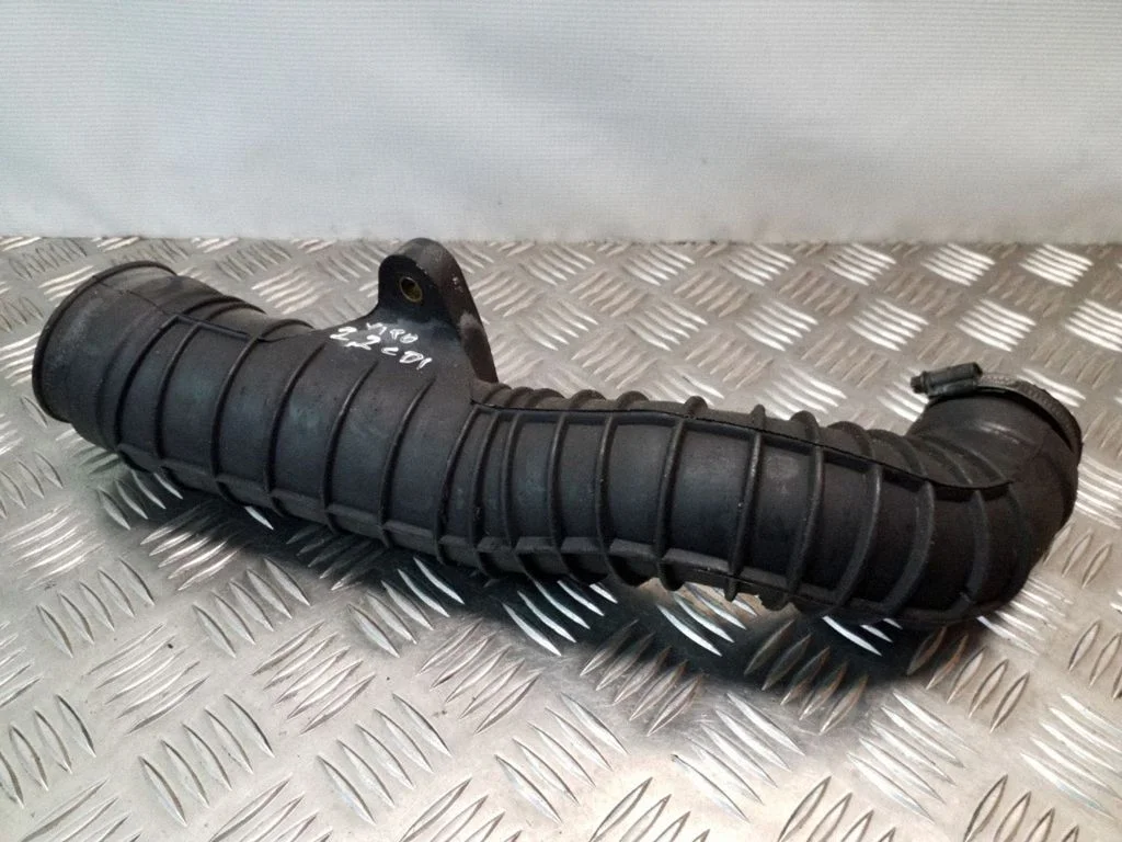 Rura dolotowa turbosprężarki A6380941382