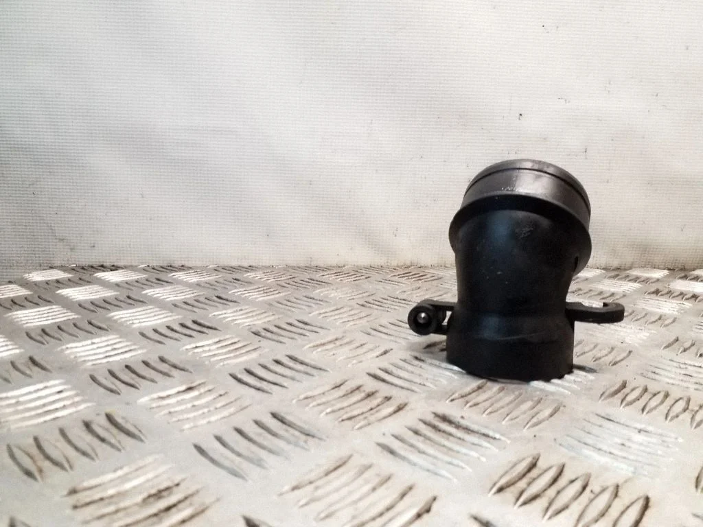 Gaisa caurule uz turbīnu 3C0129635