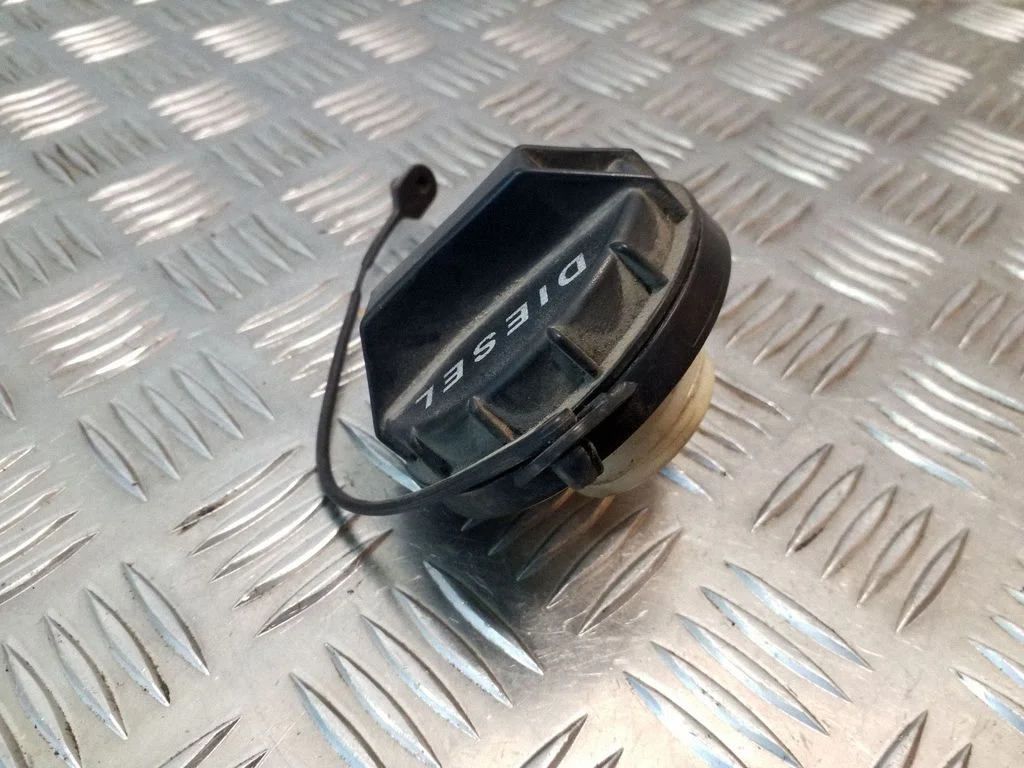 Fuel tank filler cap