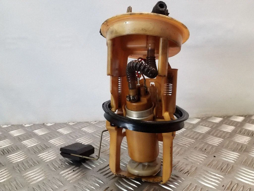 Kütusepump (paagis) – BMW 3-seeria E46 (1998-2005)