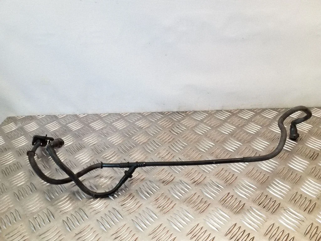 Fuel line pipe – Opel Vivaro (2001-2014)