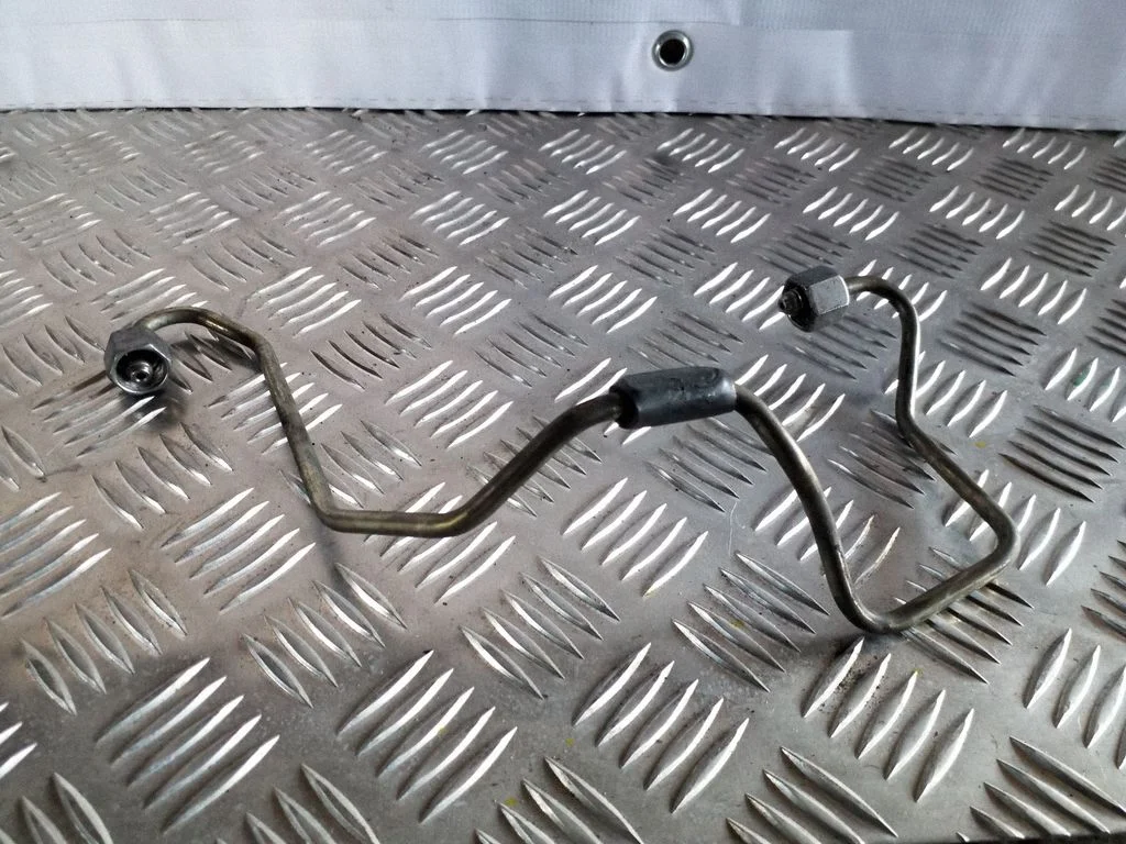 Fuel line pipe