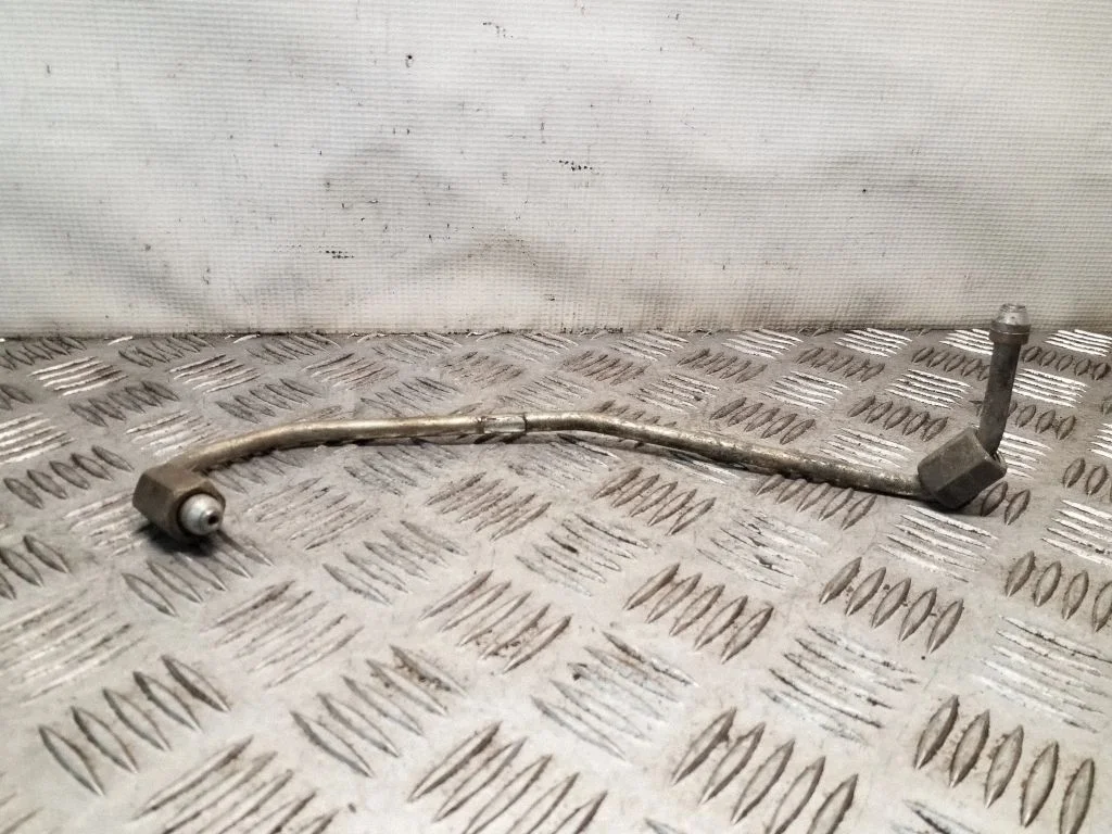 Fuel line pipe