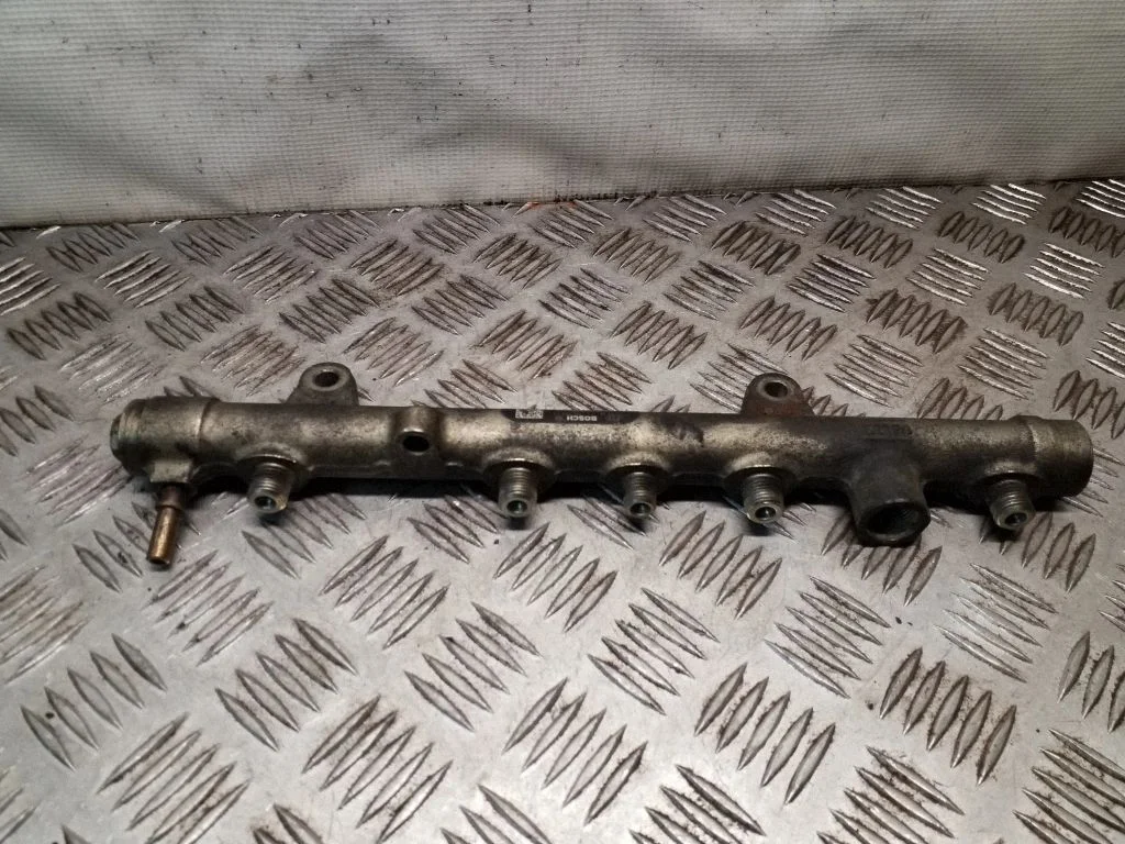 Fuel main line pipe 0445214024