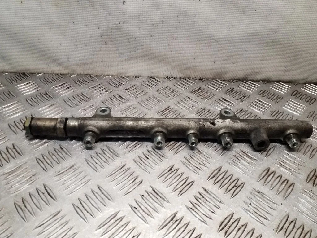 Fuel main line pipe 0445214024
