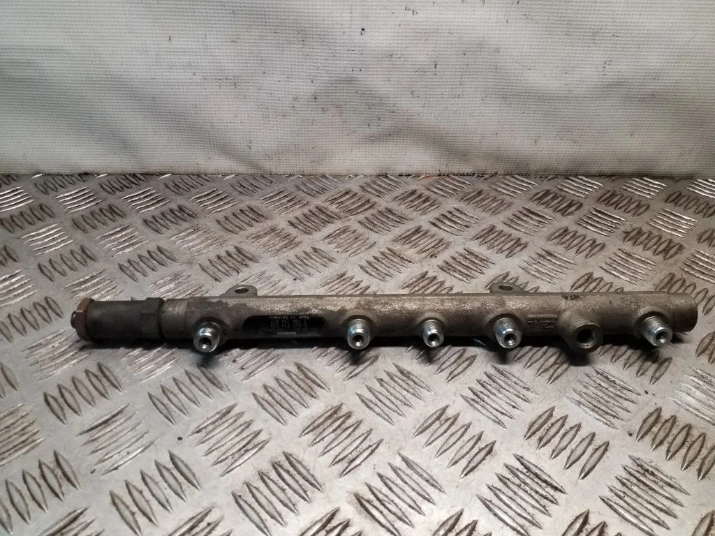 Fuel main line pipe 0445214065