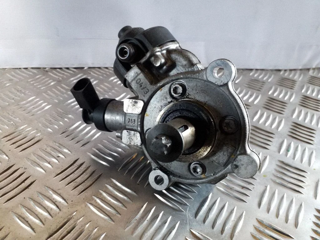 Fuel injection high pressure pump 0445010540