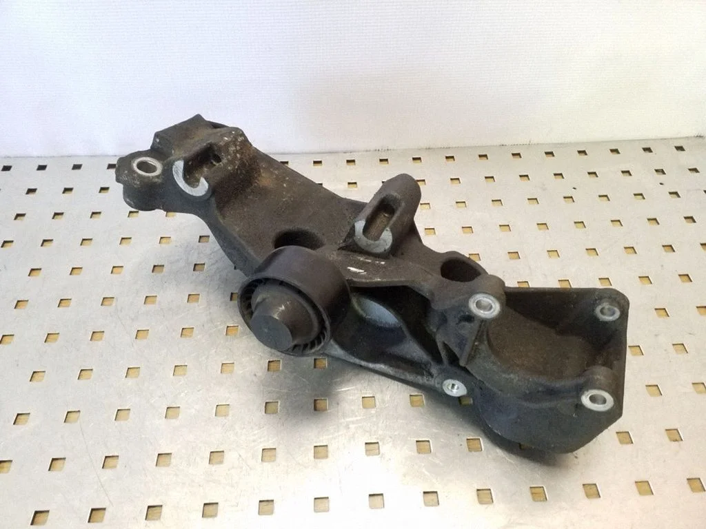 Generaatori kronstein 117109477R
