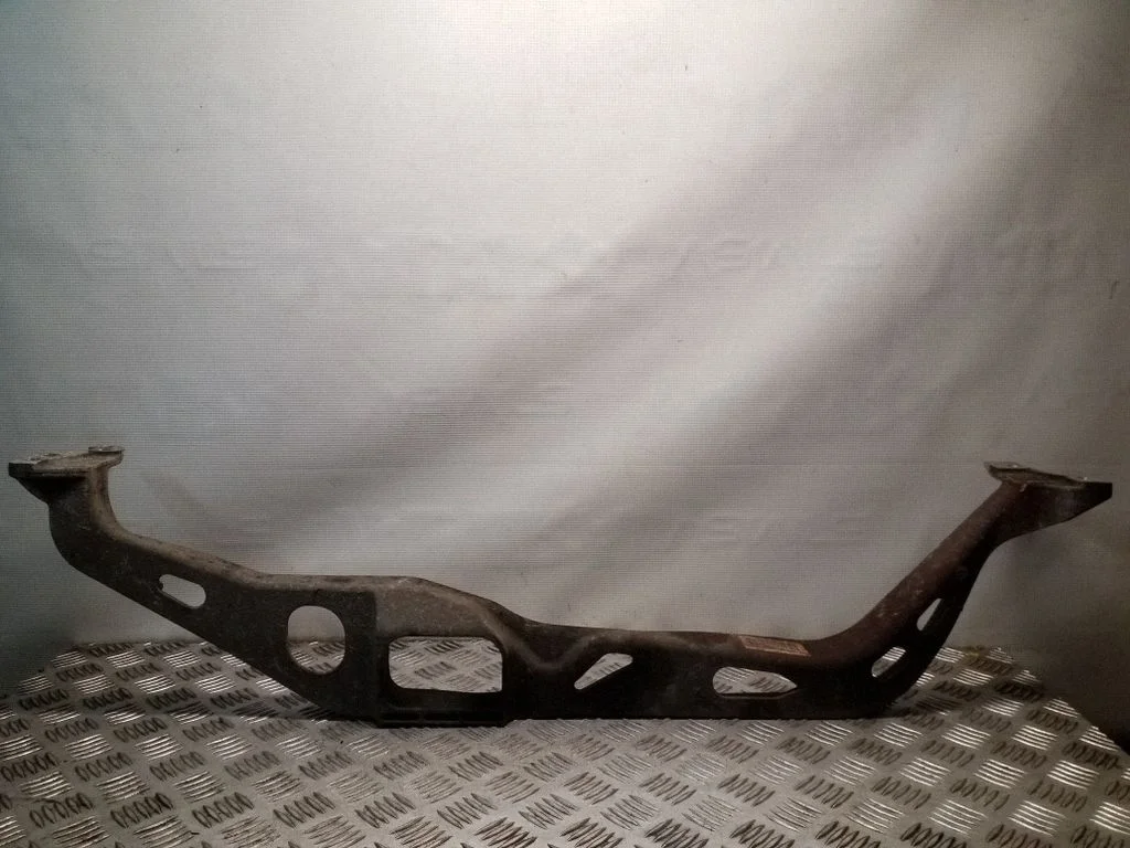 Engine mounting bracket – Audi A5 Sportback 8TA (2009-2016)