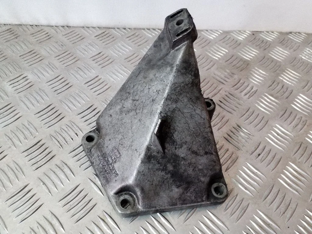 Wspornik silnika – Audi A6 Allroad C5 (1999-2005)