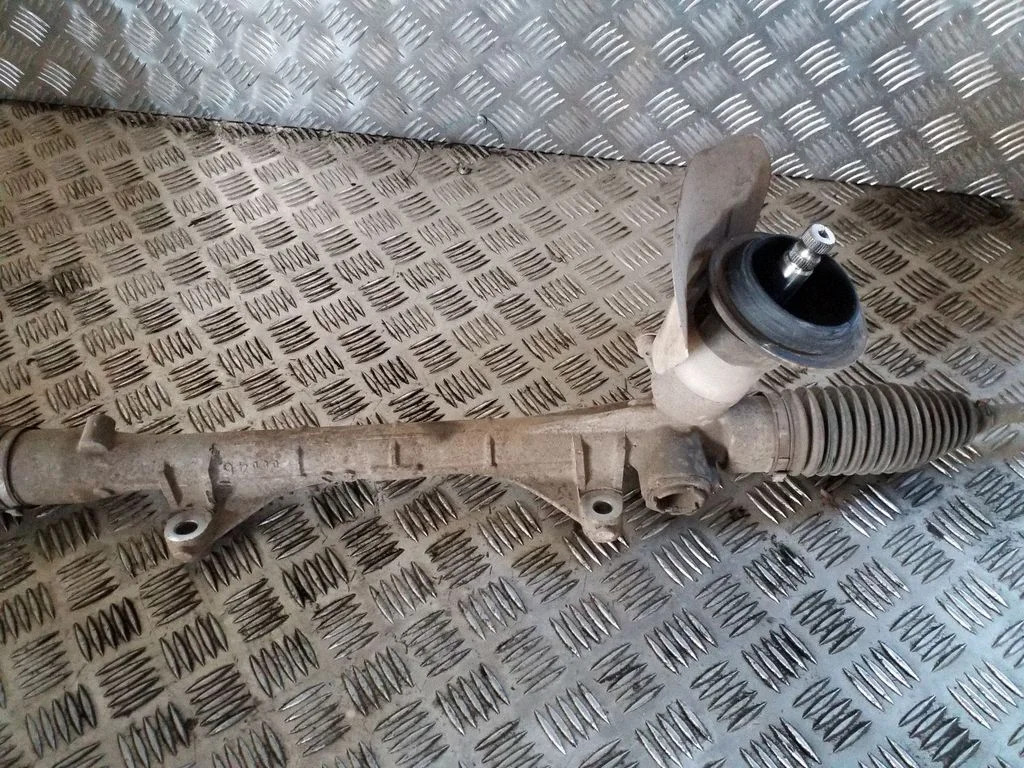 Steering rack