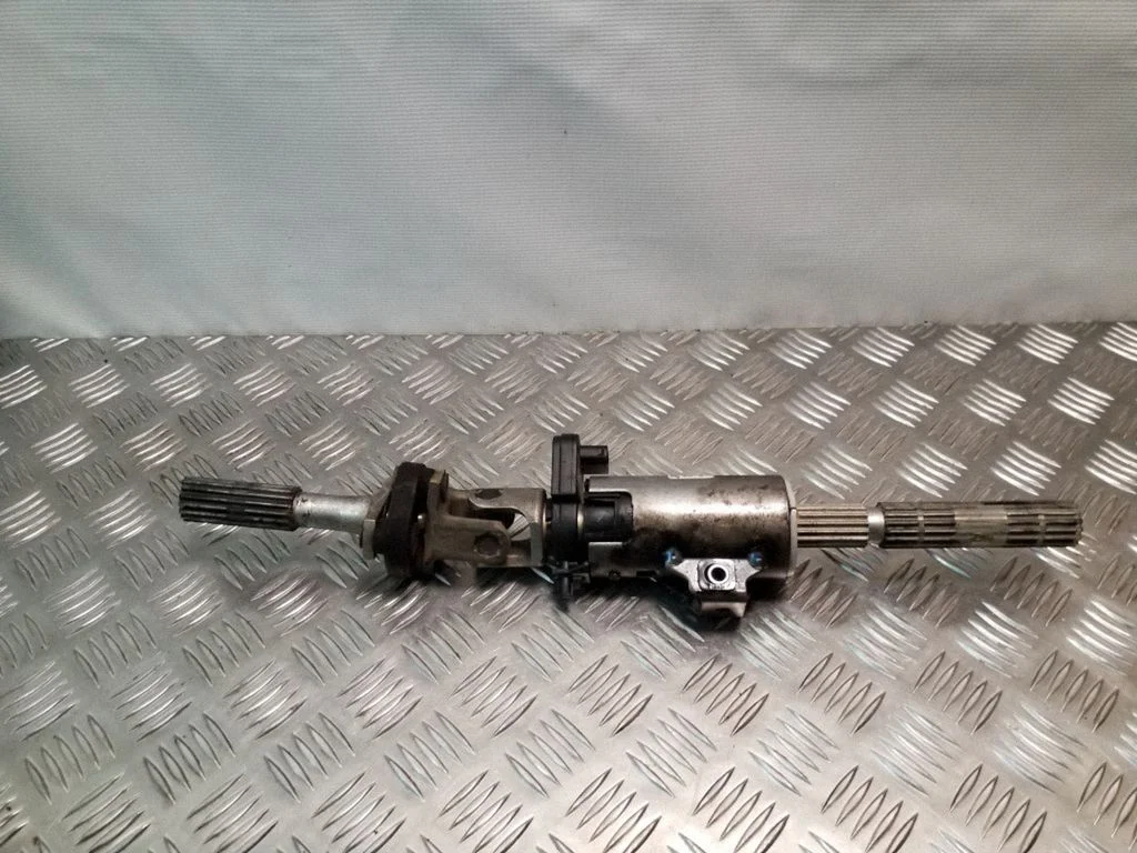 Steering column universal joint – Saab 9-5 (2006-2010)