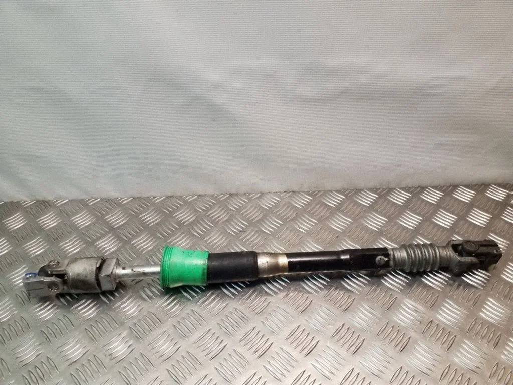 Steering column universal joint