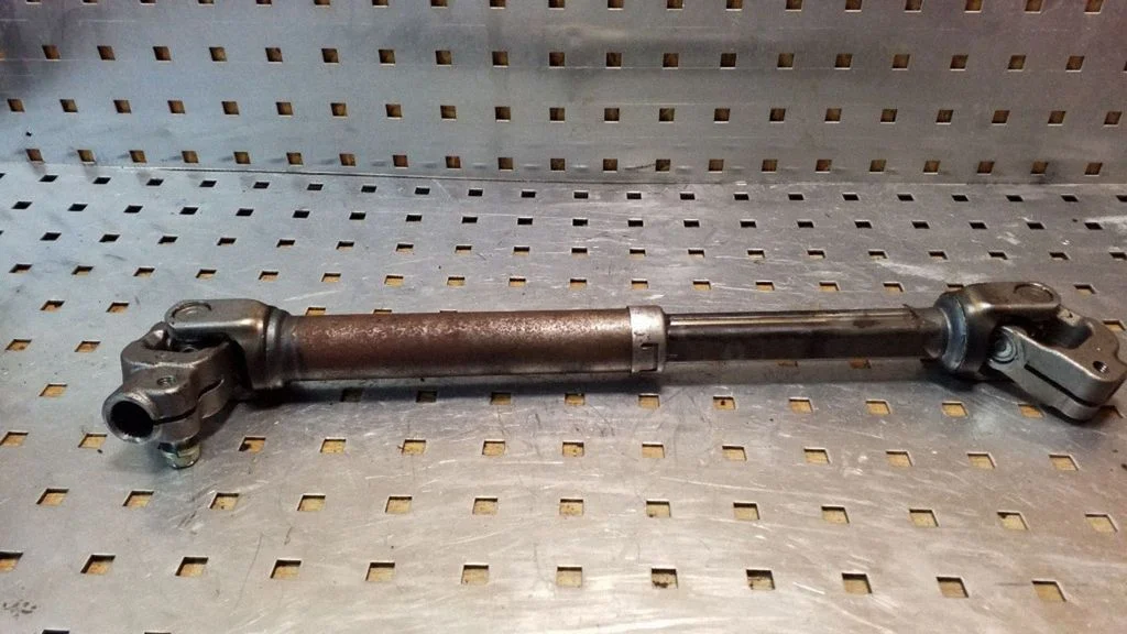 Steering column universal joint