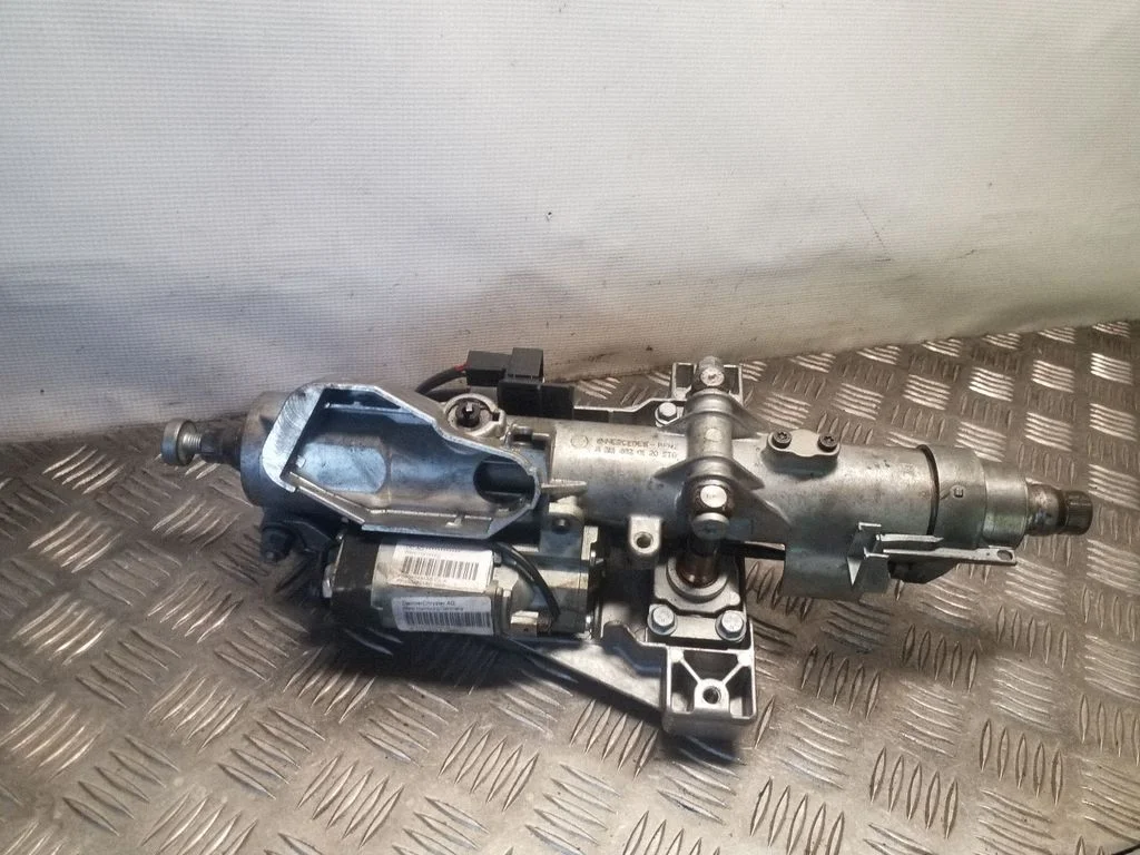 Steering wheel axle