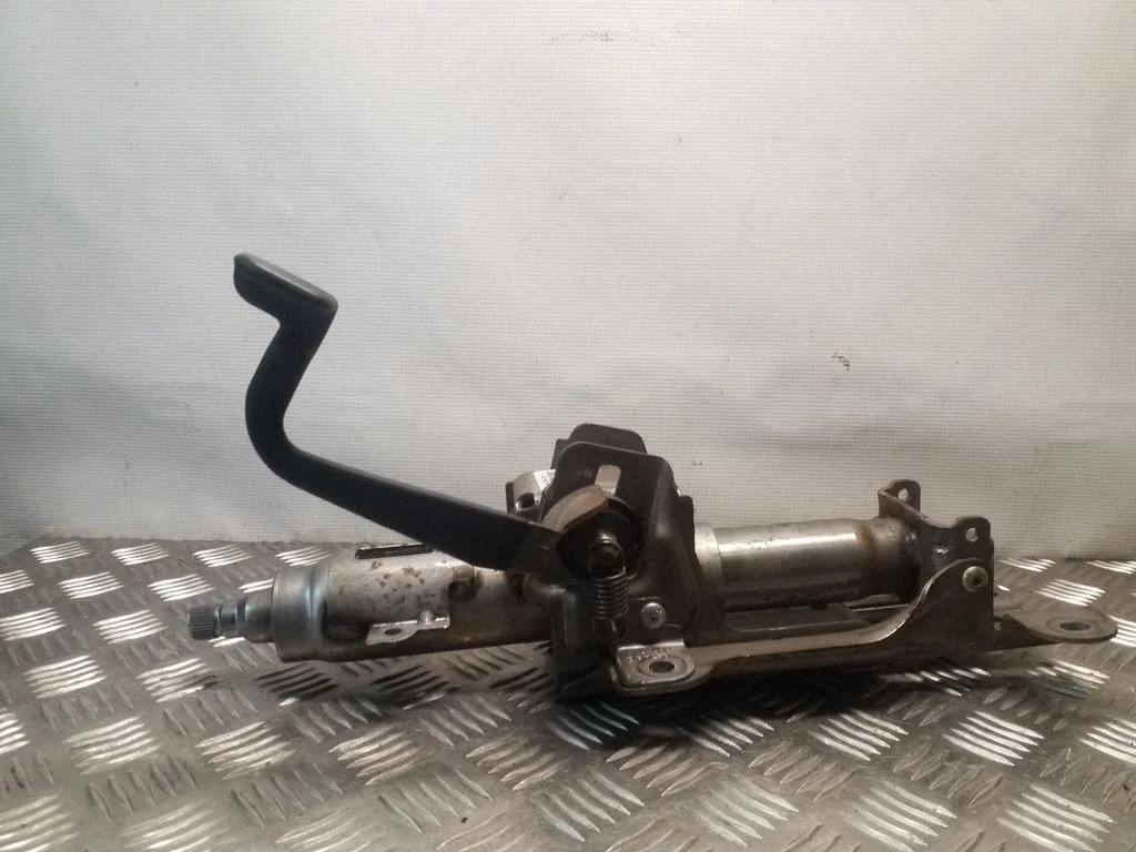 Steering wheel axle 05057166AB