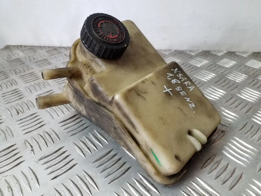 Roolivõimendi vedelikupaak 9605687880