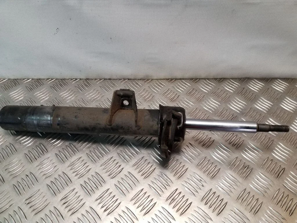 Front shock absorber/damper – right