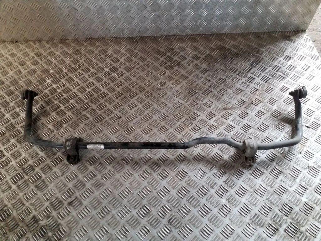 Eesmine stabilisaator (kaldevarras) 5Q0411303T