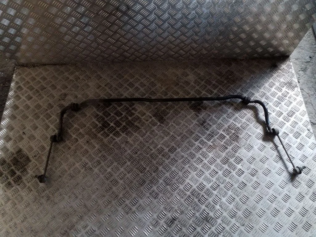 Priekšējais stabilizators