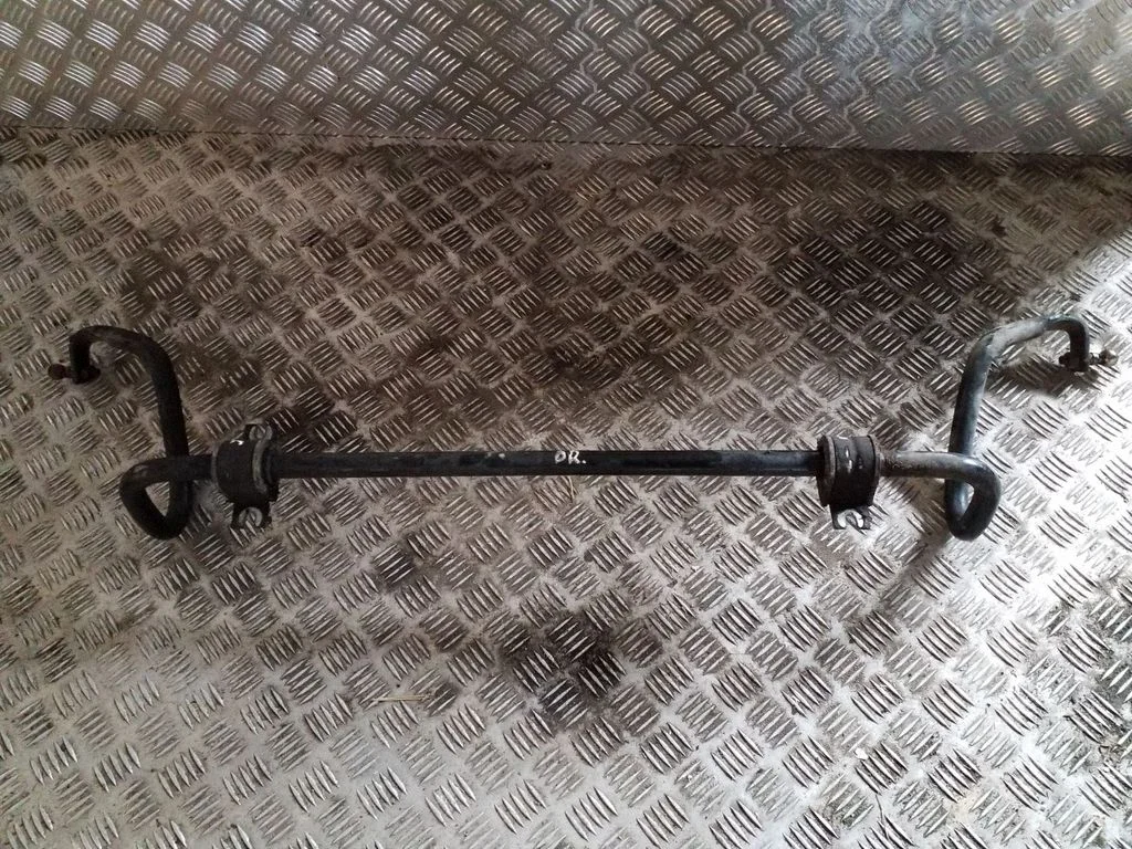 Front anti-roll bar/sway bar