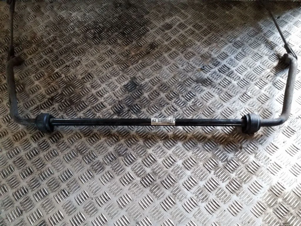 Priekšējais stabilizators 6792111