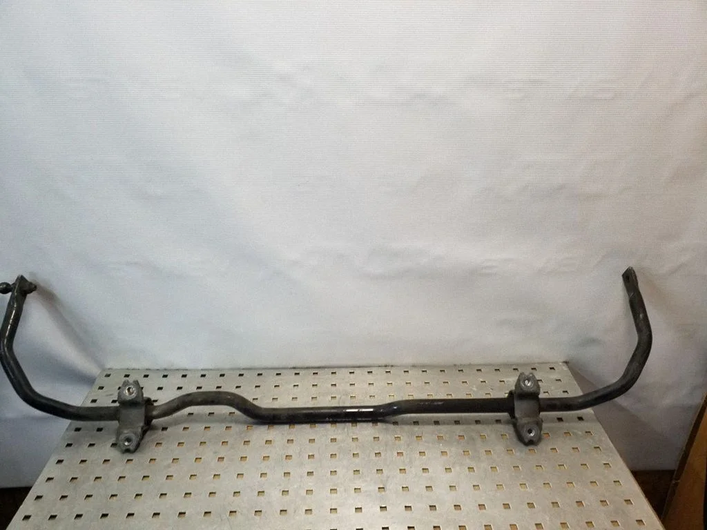 Stabilizator przedni