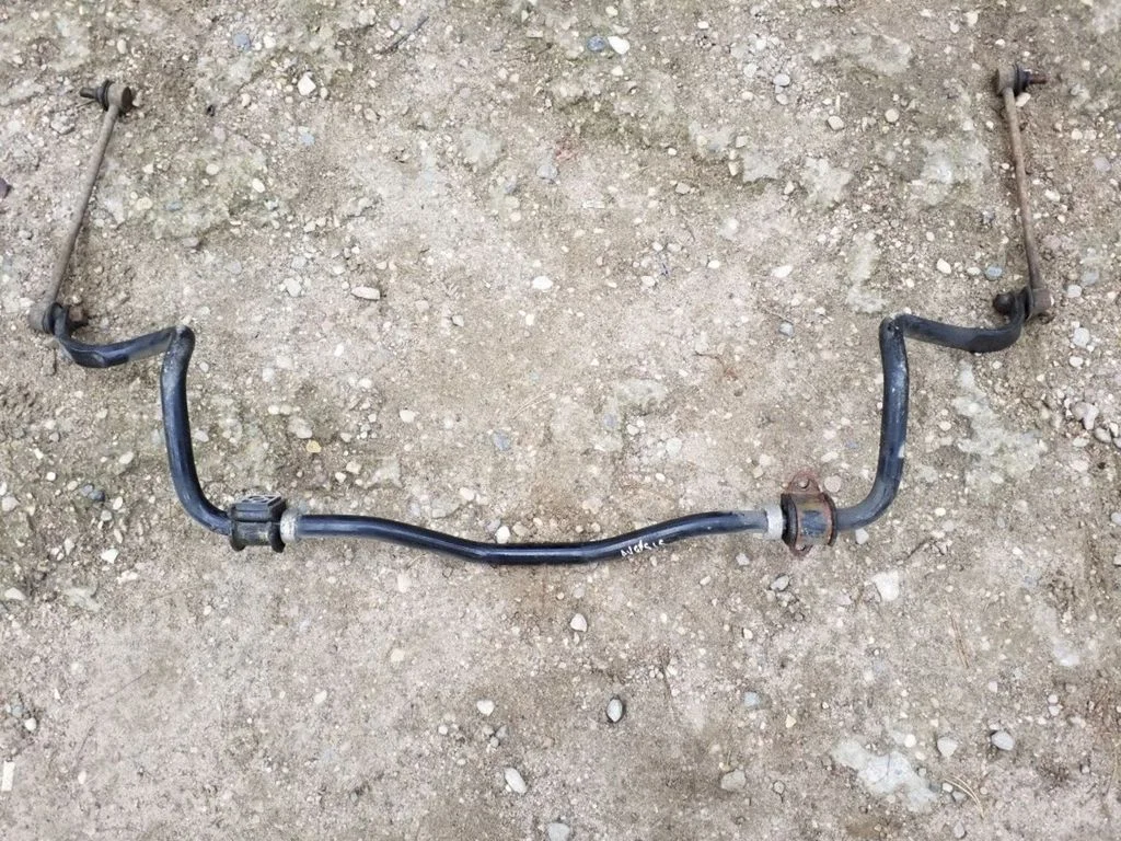 Stabilizator przedni