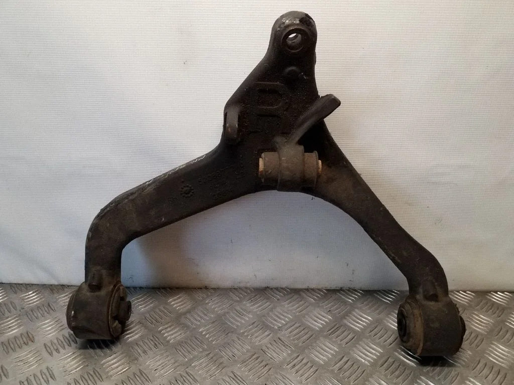 Front lower control arm/wishbone 52088772AC